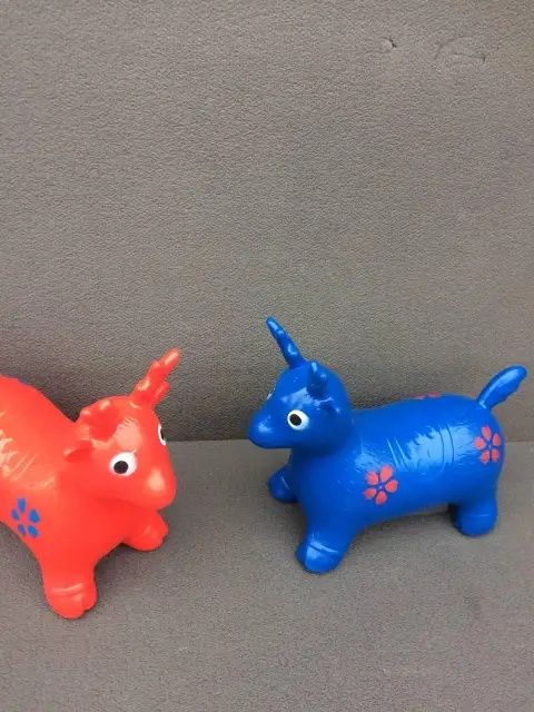 Стрибунець Надувні звірі іграшкові