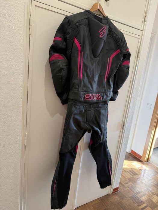 Fato motard de mulher