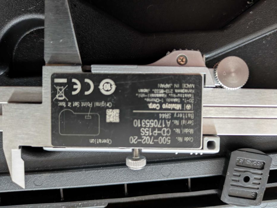 Mitutoyo   .Suwmiarka .