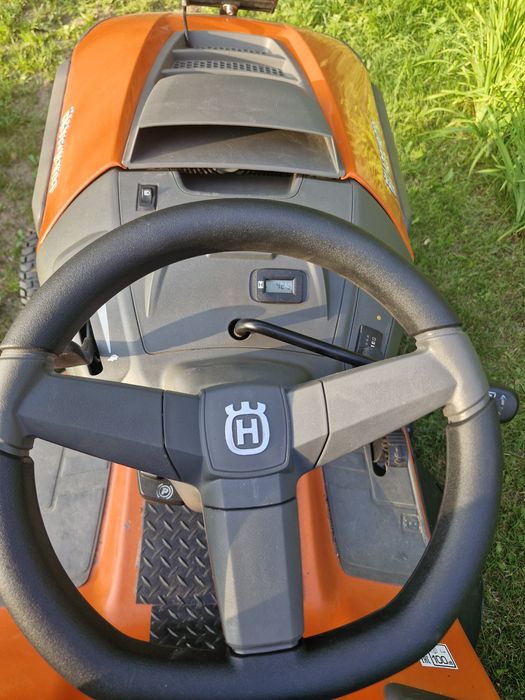 Sprzedam duży mocny traktorek husqvarna 20hp hydro  tc142t briggs