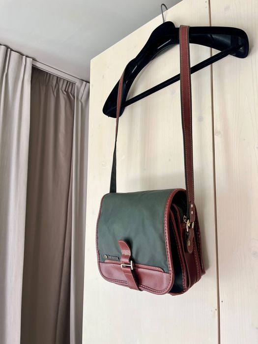 Mala Samsonite 23x20x10 verde escura nova