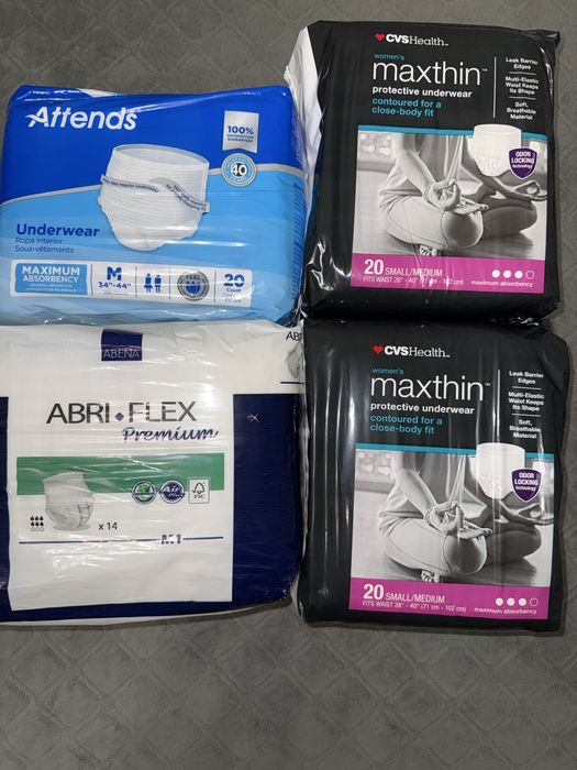 Памперси для дорослих розмір М, пелюшки