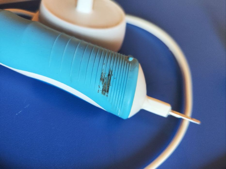 Зубна щітка Oral B