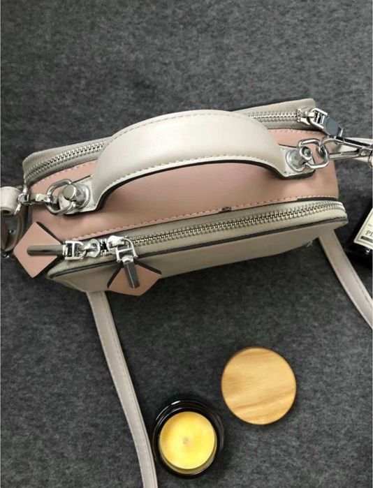 Маленькая сумочка-чемодан