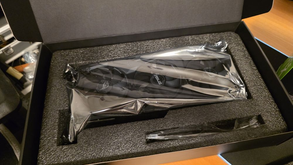 Rtx 2060 oc asus rog  placa gráfica