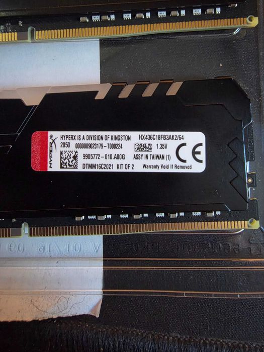 Оперативна пам'ять Kingston DDR4 SDRAM 64 GB (2x32GB) 3600 MHz (HX436C18FB3AK2/64) HYPERX FURY RGB
