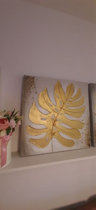 2 obrazy , zloty liść monstery