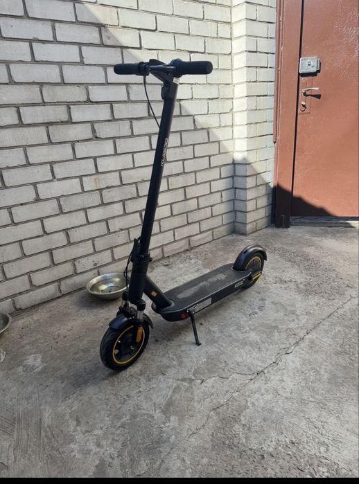 Продам электросамокат Kugoo G30 Max Pro