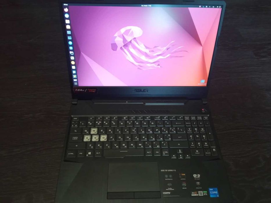 Ноутбук (i5-11400H/RTX 3050 Ti/1920x1080 144 Hz/16Gb DDR4/SSD 512Gb)