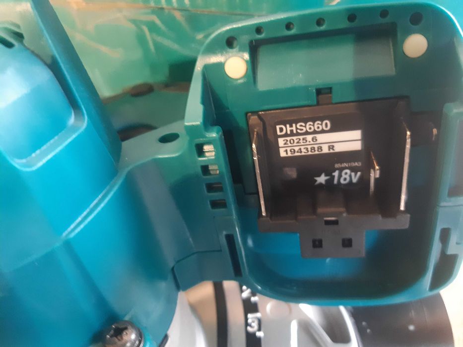 Pilarka tarczowa 18V Makita DHS660