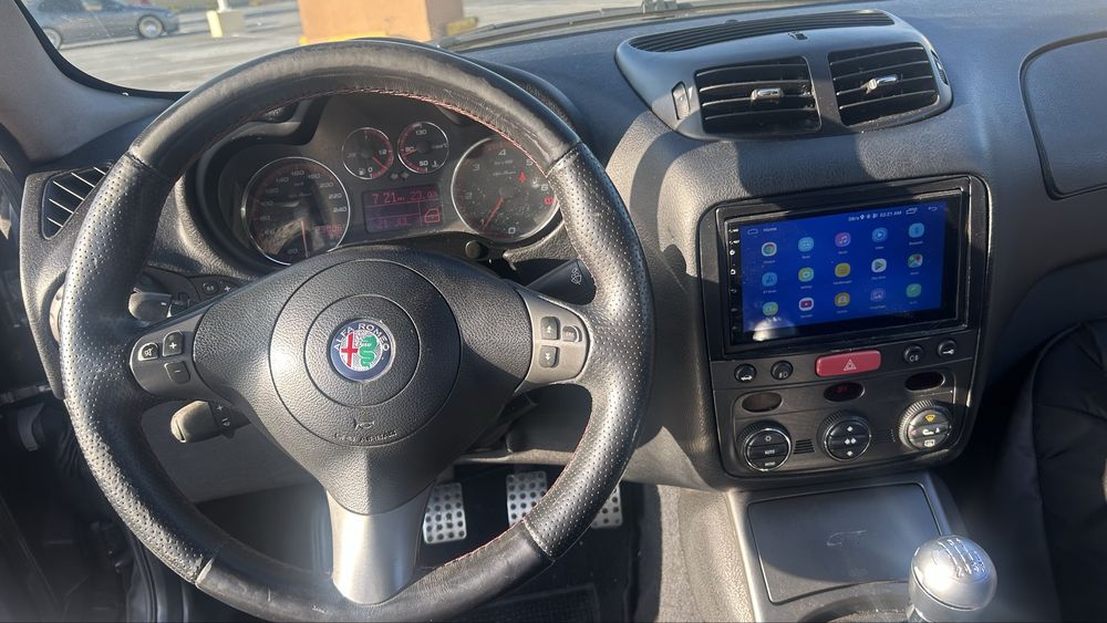 Alfa Romeo GT 1.9 JTD Black Edition