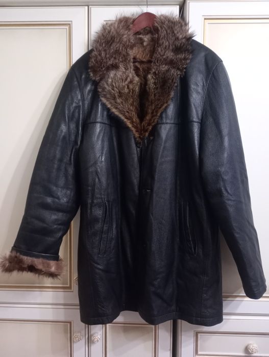 Дублёнка с мехом волка