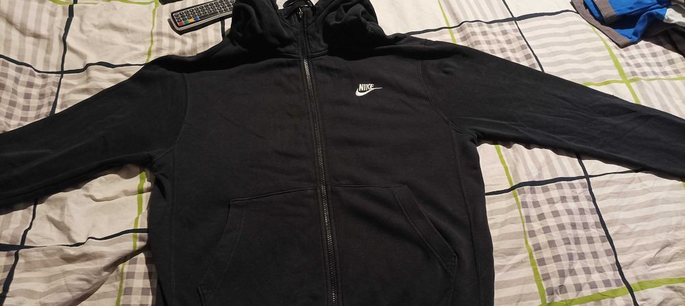 Bluza czarna Nike s