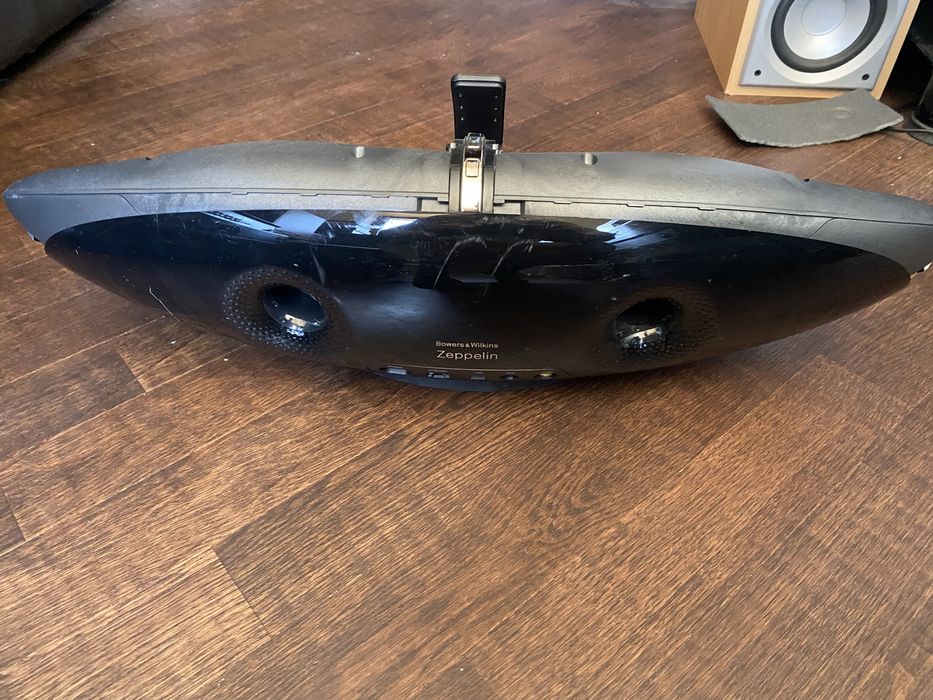 bowers wilkins zeppelin air - купити аудіотехніку - Ціна на OLX.ua