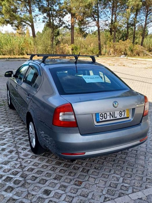 Skoda Octavia 1.6 TDI Jan/2013 - Muito Estimada