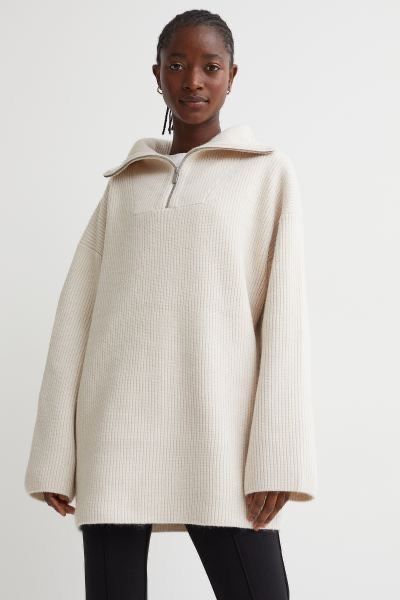 Светр з замком HM