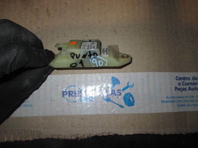 Sensor airbag frente esquerdo FIAT Punto (188_)