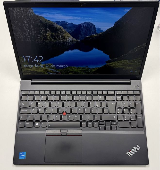 Computador Portátil Lenovo ThinkPad E15 Gen 2