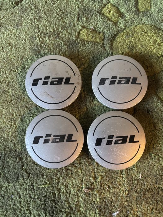 dekielki rial N32 64mm cena/sztuka