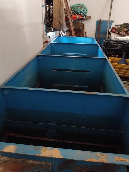 Vendo tanques de viveiro em PVC. Atenção ,ver descrição.completos