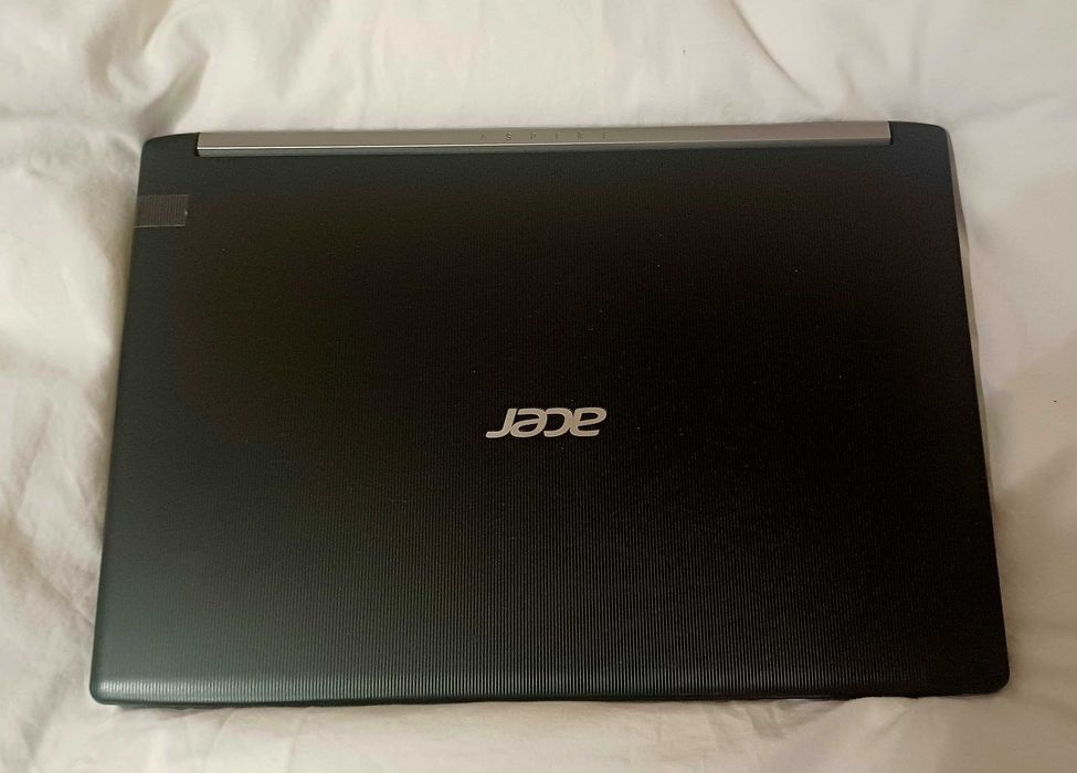 Laptop Acer Aspire A515-51G