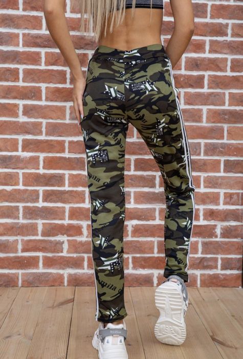 Нові лосіни жіночі на флісі з мілітарі принтом розмір M-L