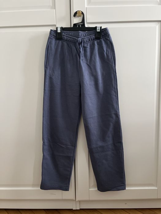 Nowe spodnie dresowe basic z kieszeniami H&M r. 134 / 80% bawełna