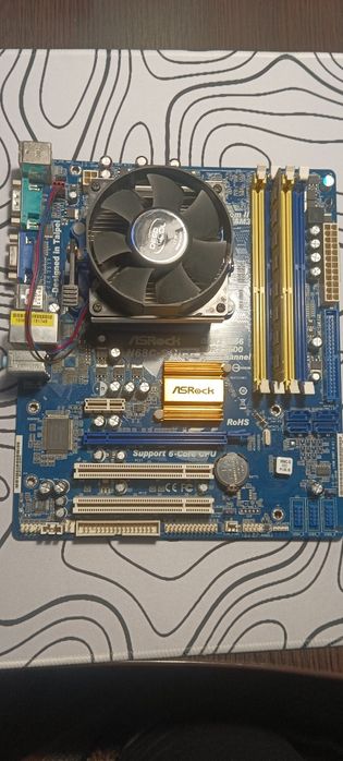 Комплект материнської плати, оперативки и кулера