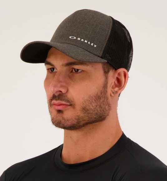 Оригинальная кепка-тракер унисекс бейсболка Oakley Chalten Cap