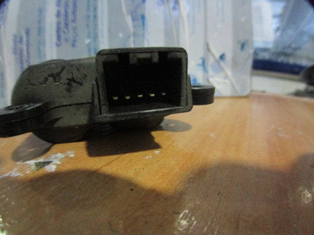 Motor da comporta da sofagem KIA Pro Ceed (ED)