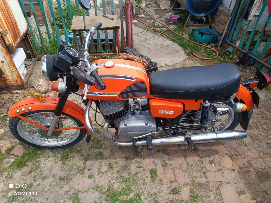 Cezet 350 472-3.Чезет 1976 року.