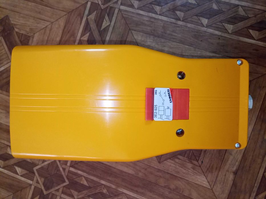 camozzi  пневмоциліндр