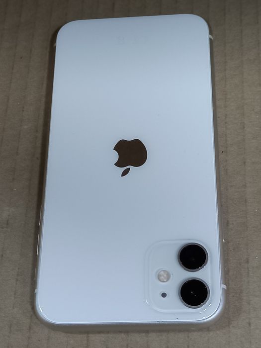 Apple iPhone 11 “64gb/80%”