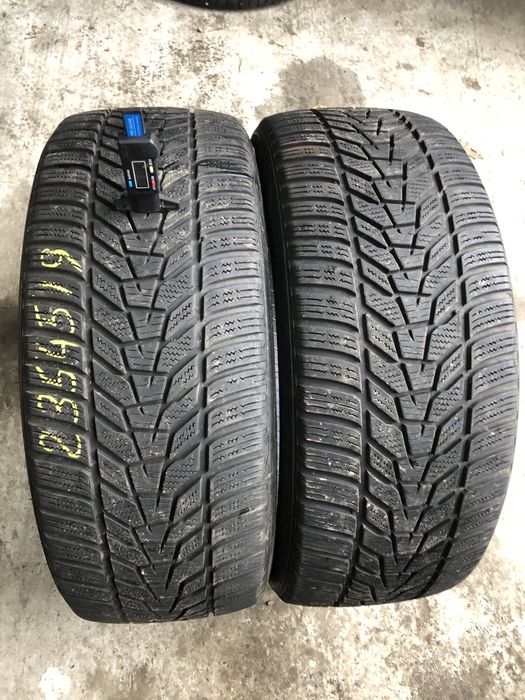 235/45/19 hankook winter i cept evo3