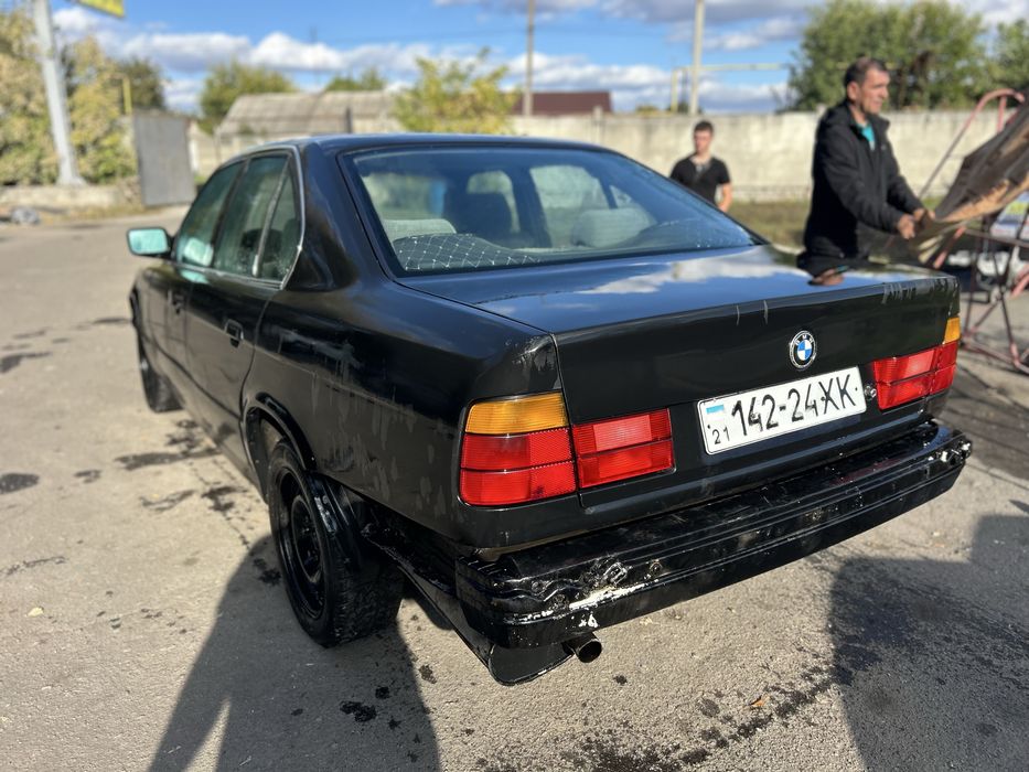 Продам легендарную BMW