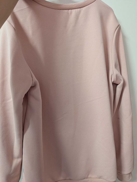 Bluza z dziewczyną