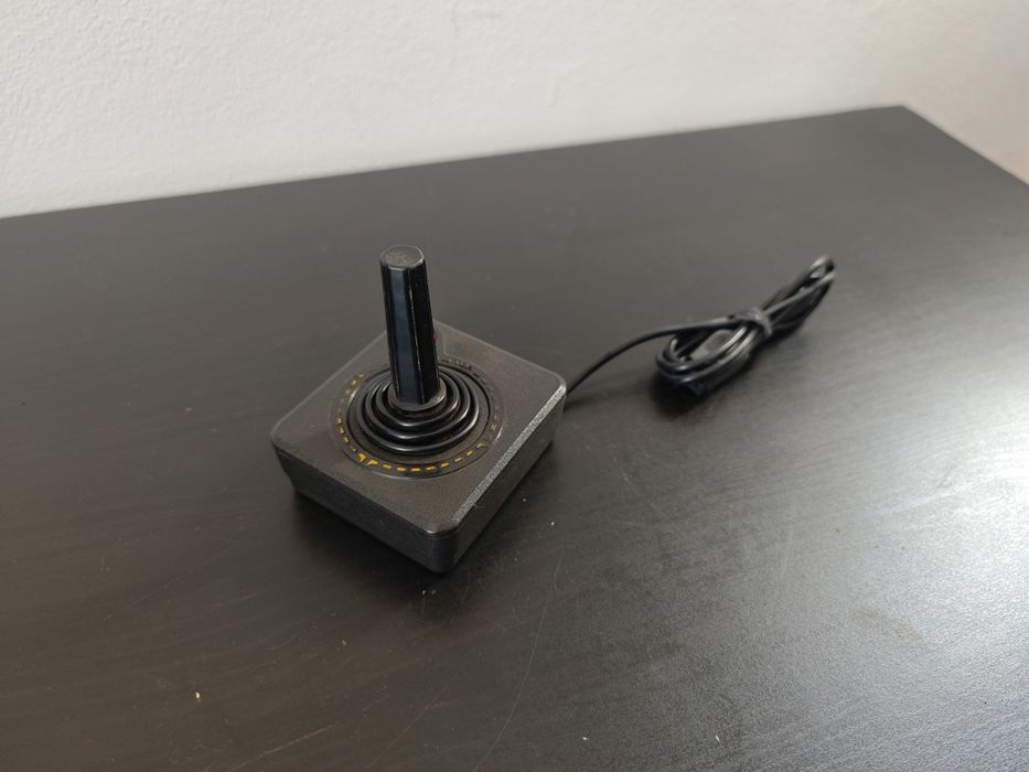 Comando Atari 2600 (Para Peças/Reparação)