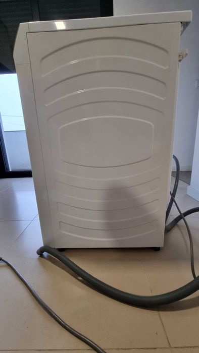 Máquina lavar/secar Haier