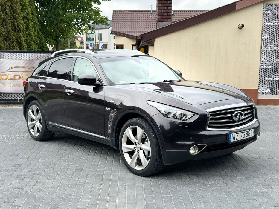Infiniti QX70