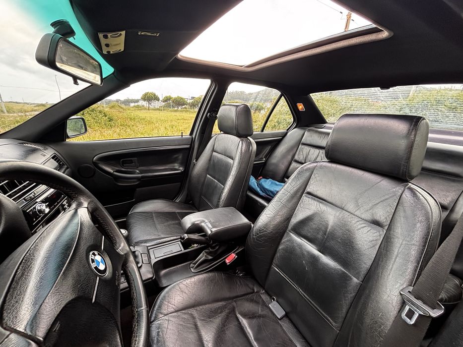 BMW E36 318tds Look M