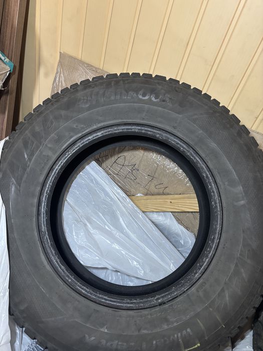Зимняя резина Hankook 265/65 R17