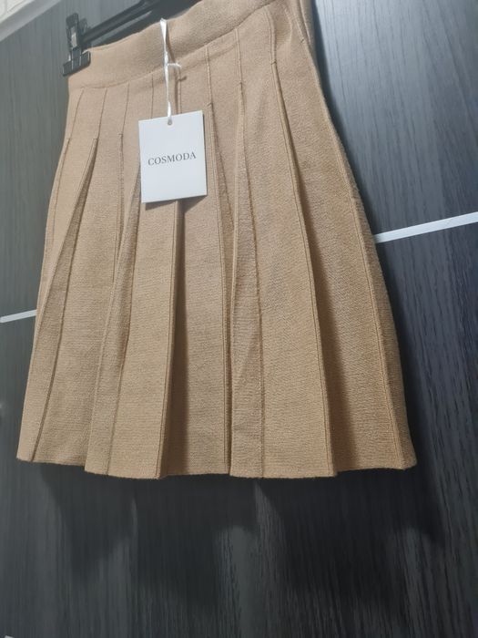 Spóniczka beż ciemniejszy,dł48cm,pas na płasko 32×2,uciąga się do 80cm