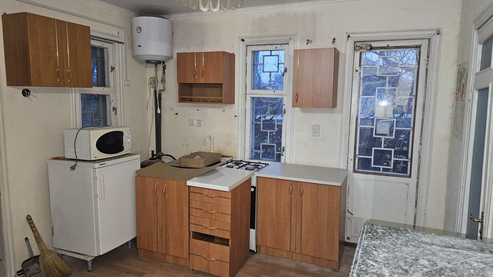 ВЛАСНИК продае будинок з выходом до річки.