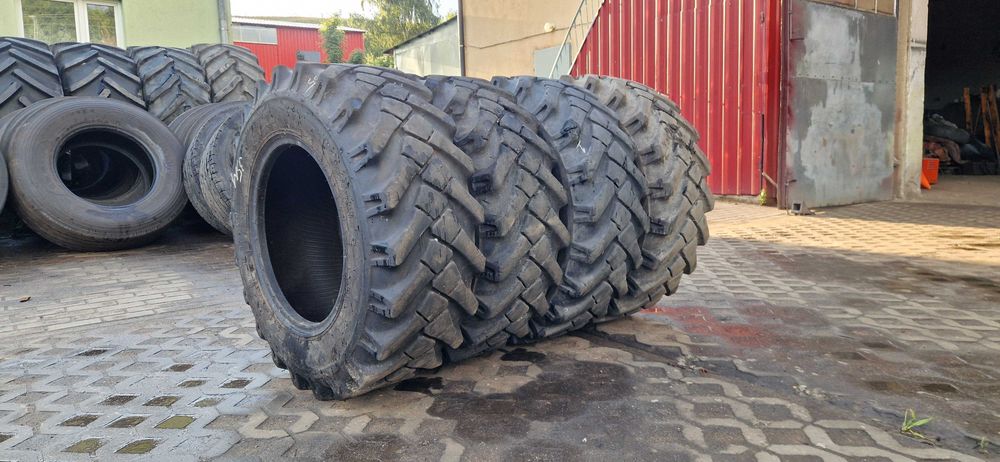 12.5-20, 12.5/80-20, 340/80-20, 335/80r20 Alliance 10PR 70% bieżnik
