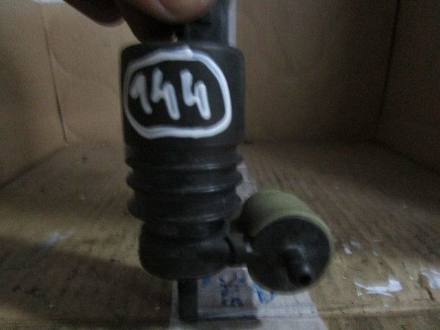 Motor de esguicho VOLKSWAGEN Polo (6N)