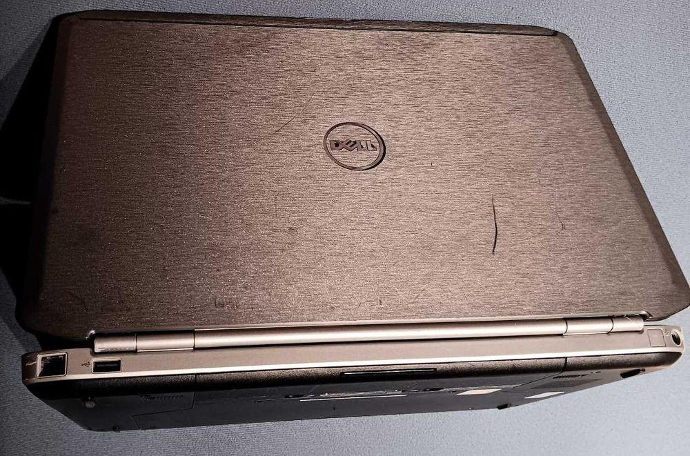 Dell Latitude E 5520