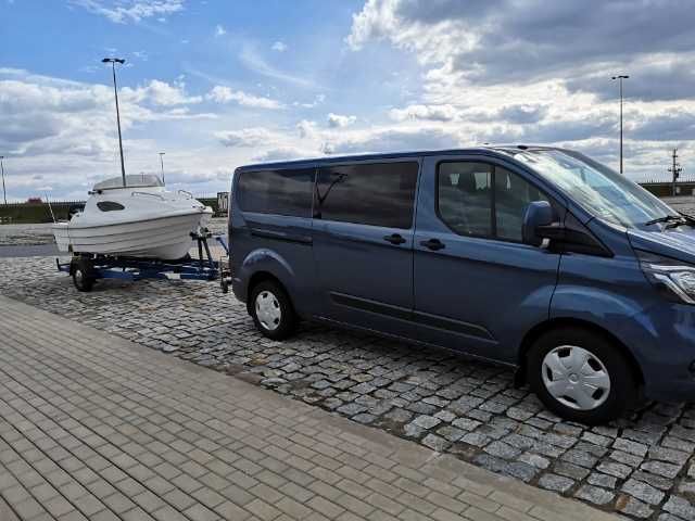 wynajem wypożyczalnia aut bus 8 i 9 osobowych Leszno Gostyń Rawicz