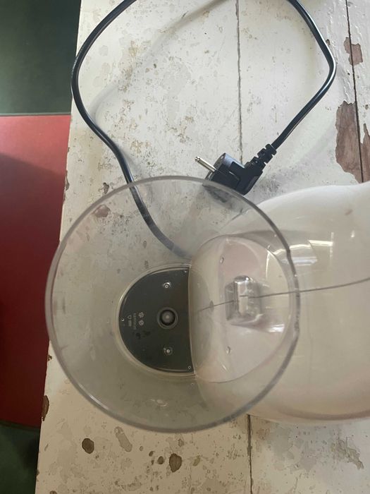 Máquina de café Krups Nescafé Dolce Gusto Piccolo branca [Excelente estado - menos de 1 ano de utilização]