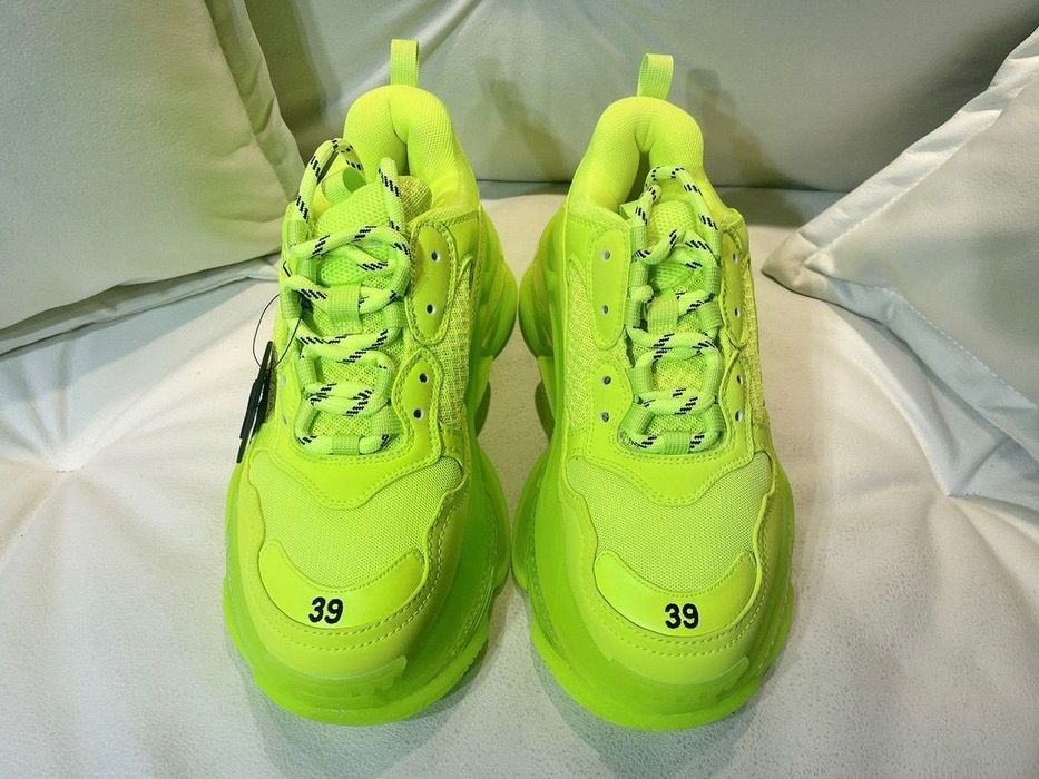 Balenciaga Buty Triples Neonowe