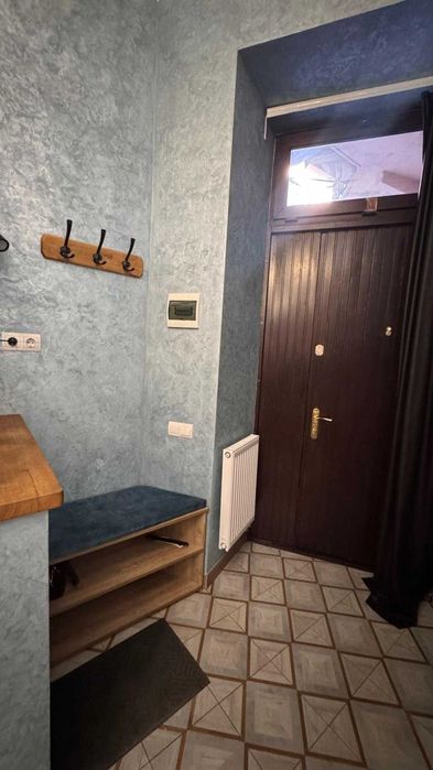 Оренда 1 кім. квартири з паркомісцем у центрі, вул. М.Вовчка, Львів